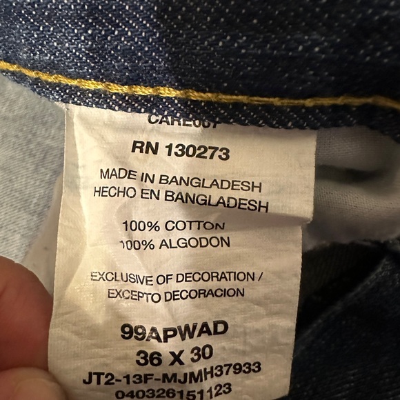 Wrangler Men’s Relaxed Straight Leg Jeans - Size 36x30 - Picture 6 of 10